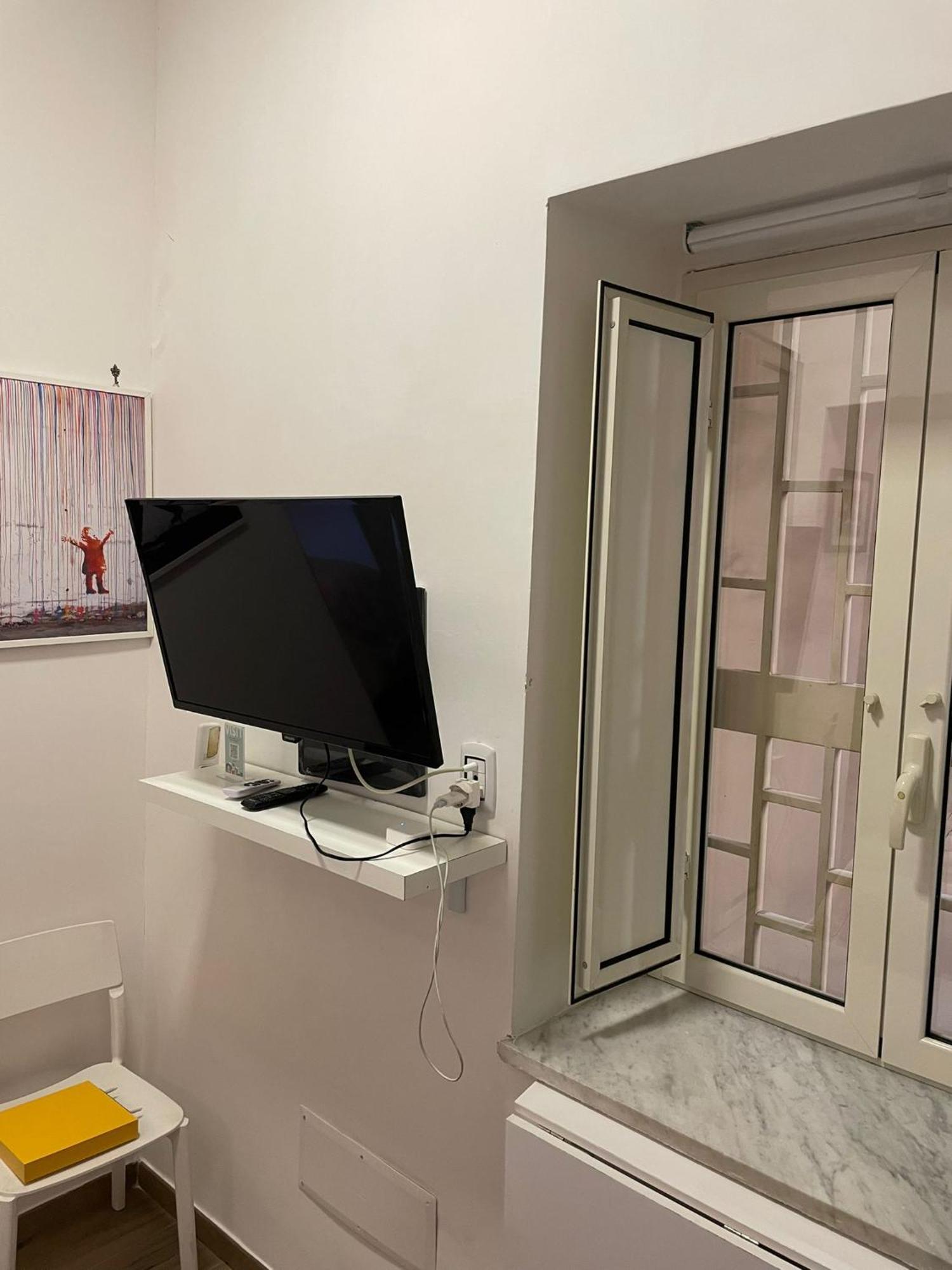 Terrazza Aragon Room And Spa Νάπολη Εξωτερικό φωτογραφία